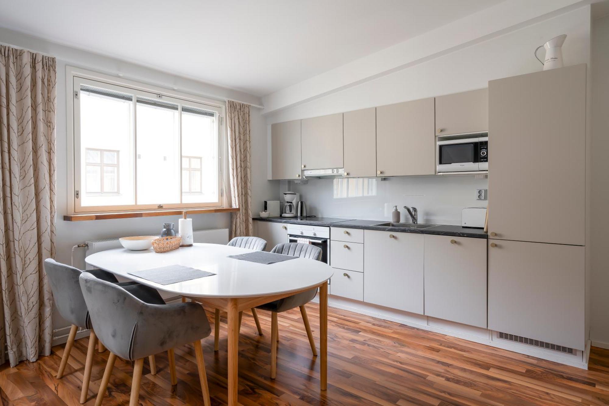 Appartement Yellow Tower In Design District Helsinki, 1 Bedroom Apartment, Floor